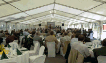 Firmenfeier im Zelt mit Rent a Cooks Catering